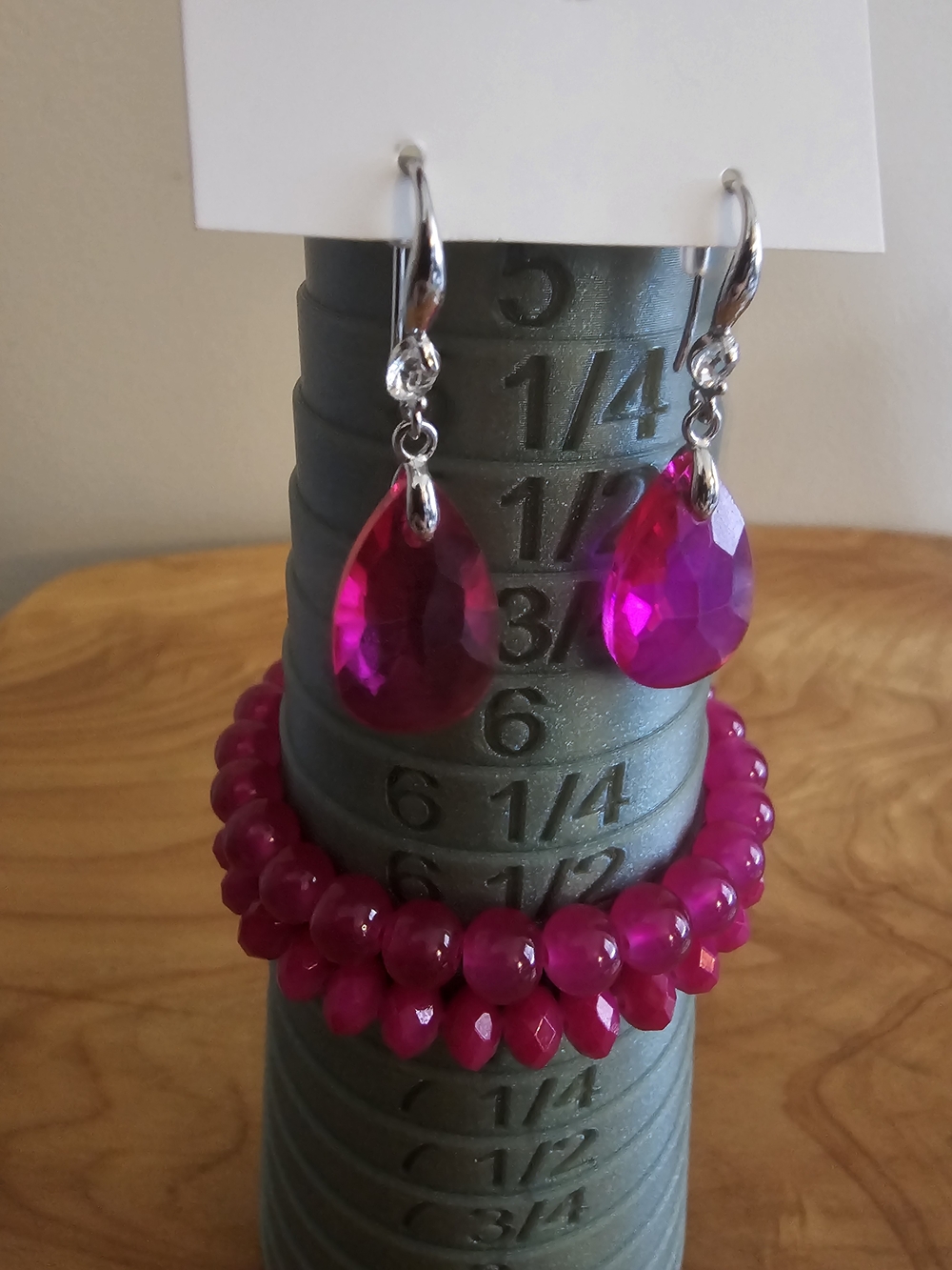 Bold Fuchsia Teardrop Earrings and Beaded Bracelet Set - Picture 3 of 5